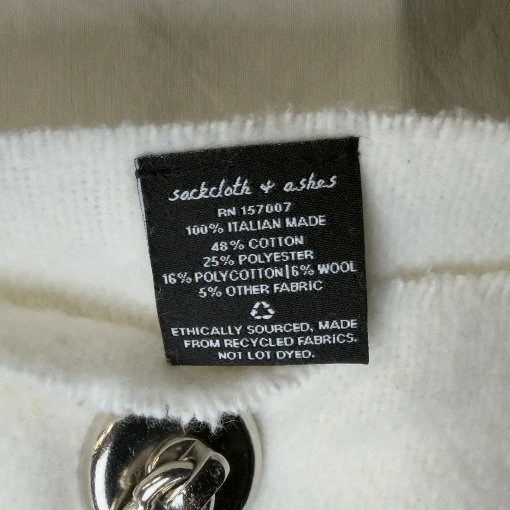 NEW Sackcloth & Ashes Blanket Throw White Beige Stripes Fringed Italian 70
